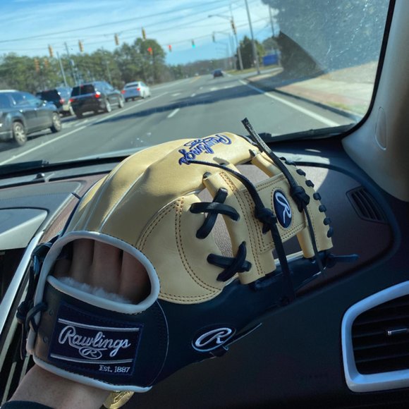 Meet your Posher, Trent - Picture 1 of 1